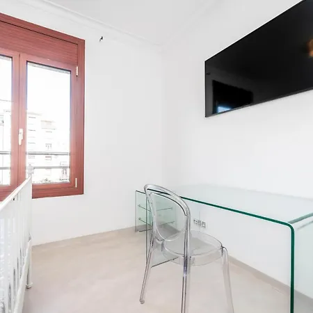 Gran Via 732 Apartment *